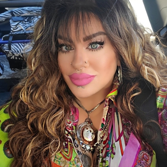 Meet your Posher, Rahjeena - Picture 16 of 16